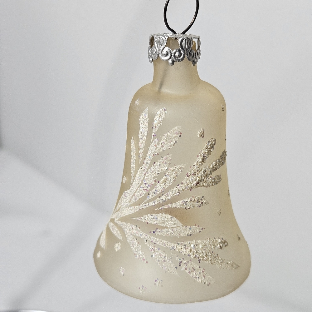 Vintage Frosted Glass Bell Christmas Holiday Tree Ornament